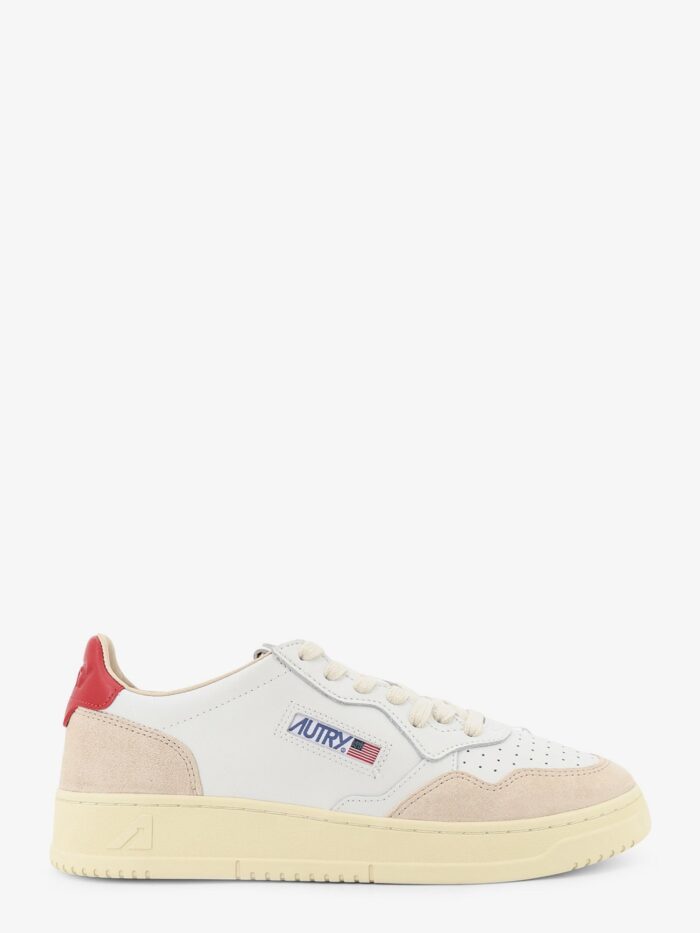 autry medalist low leather sneakers with side logo Autry Medalist Low Leather Sneakers With Side Logo