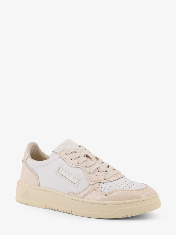 Autry Medalist Low Low-top Leather Sneakers