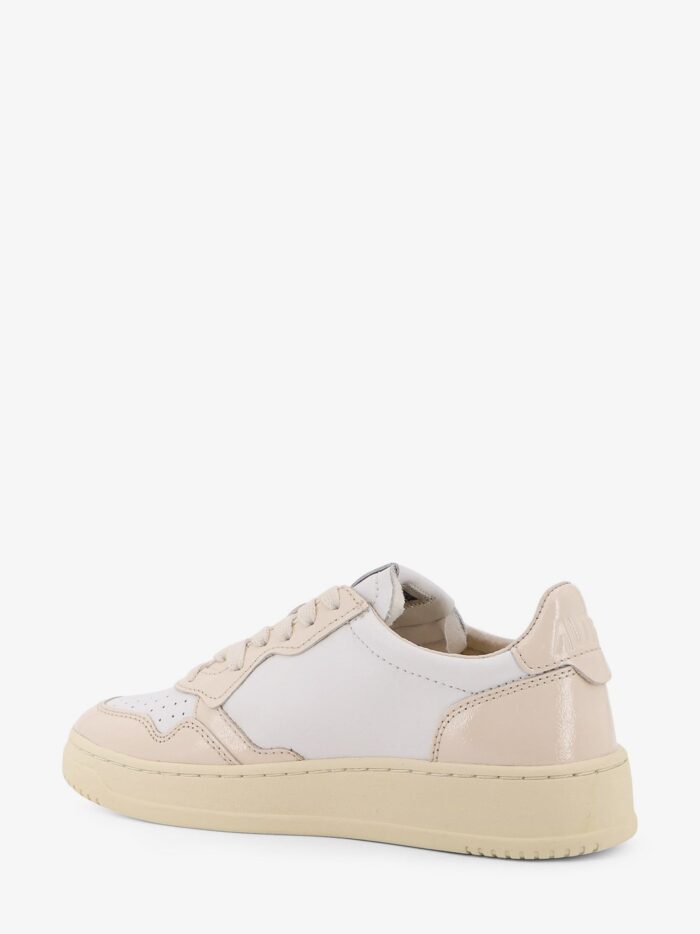 Autry Medalist Low Low-top Leather Sneakers