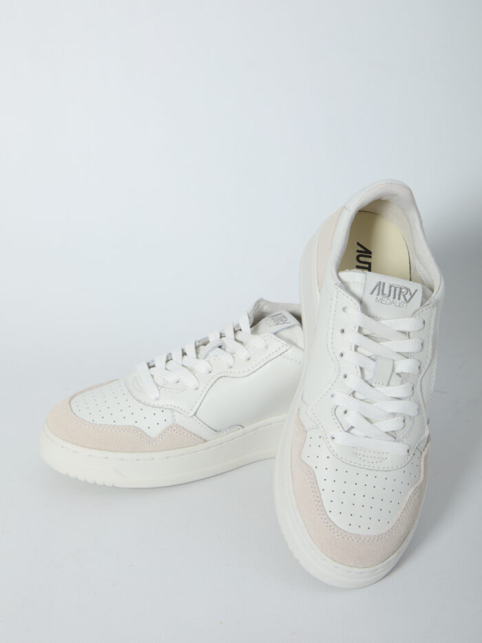 Autry Medalist Low sneakers