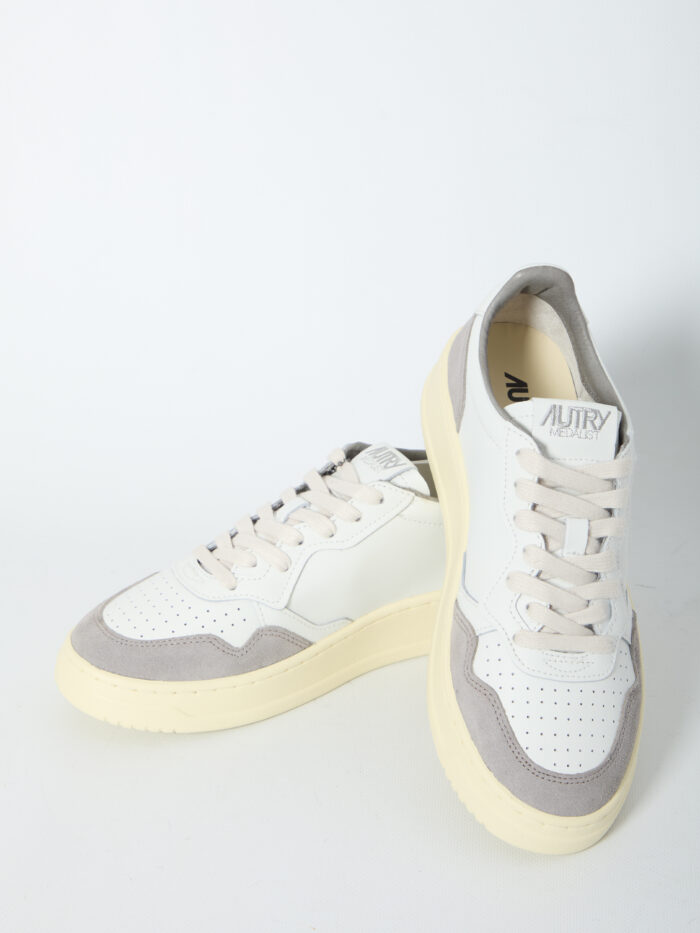 Autry Medalist Low sneakers