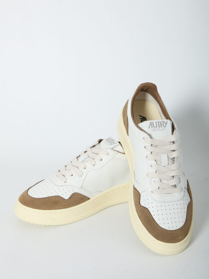 Autry Medalist Low sneakers