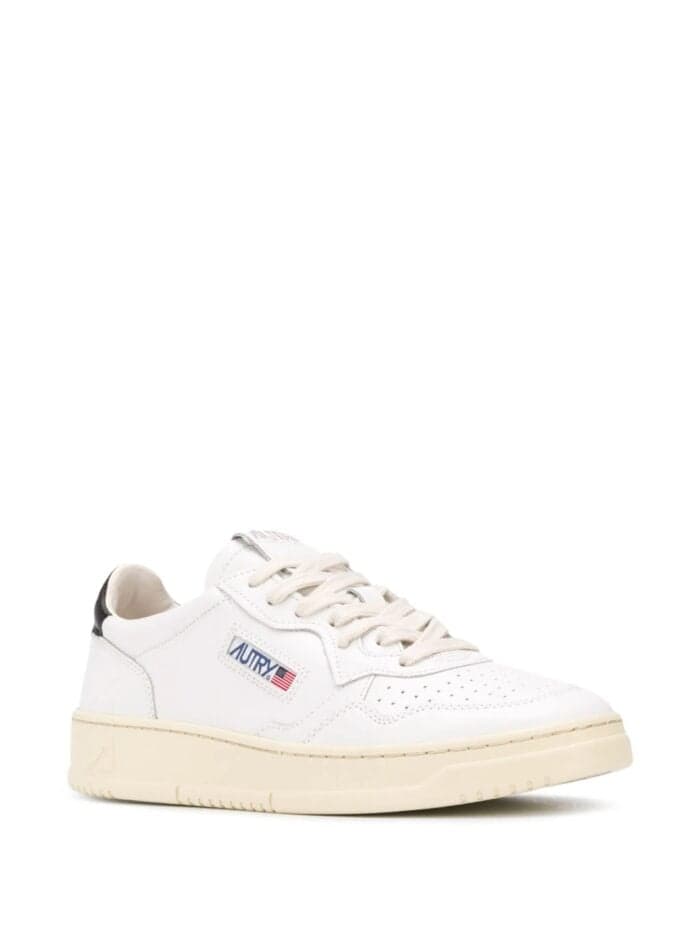 AUTRY Medalist Low Sneakers