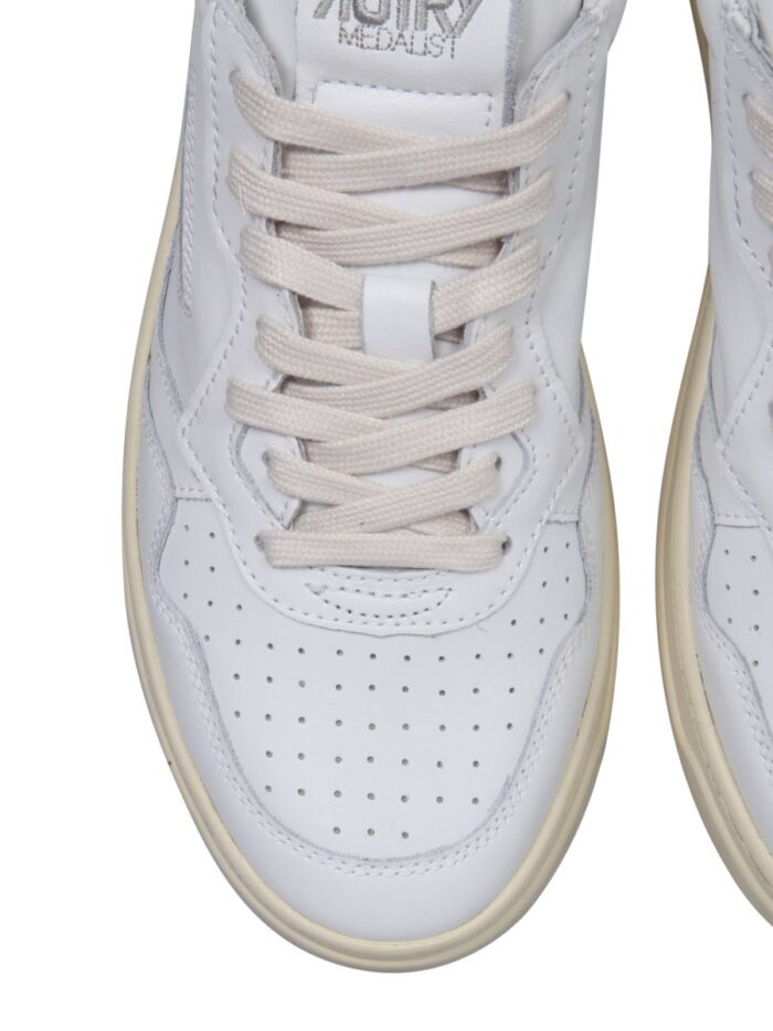 Autry SNEAKER IN PELLE