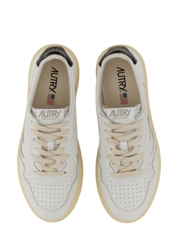 Autry SNEAKERS MEDALIST LOW