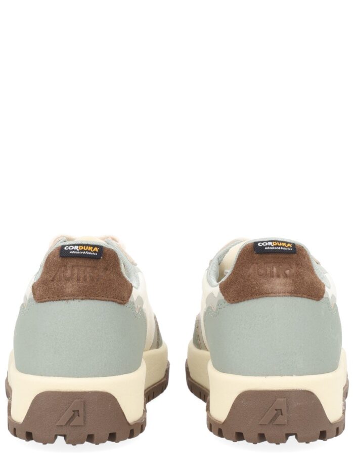 Autry "WILDPACE LOW" SNEAKER