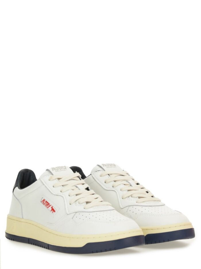 AUTRY X MAISON KITSUNÉ "MEDALIST LOW" SNEAKER