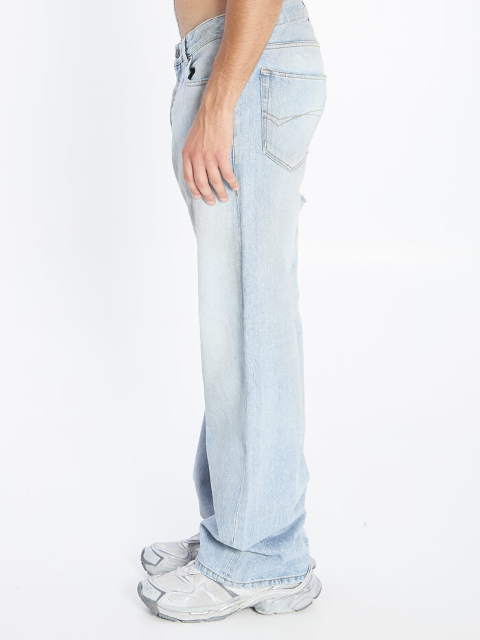 Balenciaga Distressed relaxed jeans