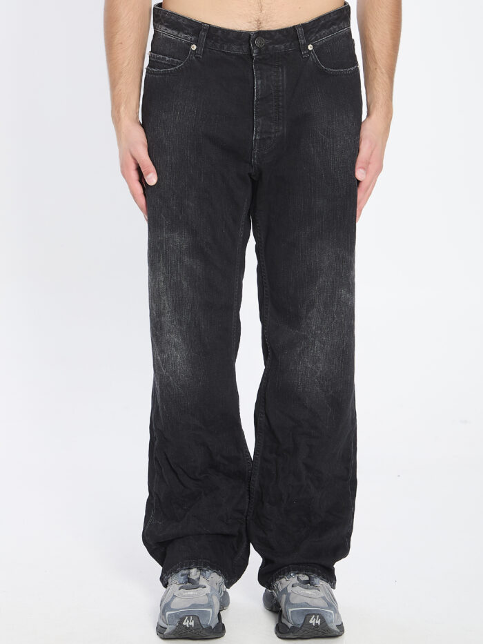Balenciaga Distressed relaxed jeans