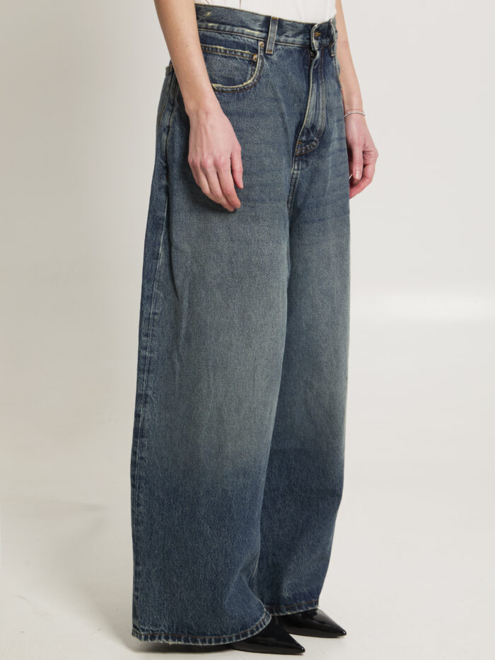 Balenciaga Low-rise baggy jeans