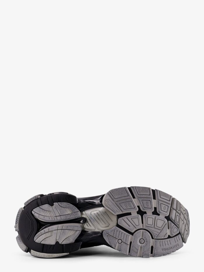 Balenciaga Runner Mesh Low-top Sneakers
