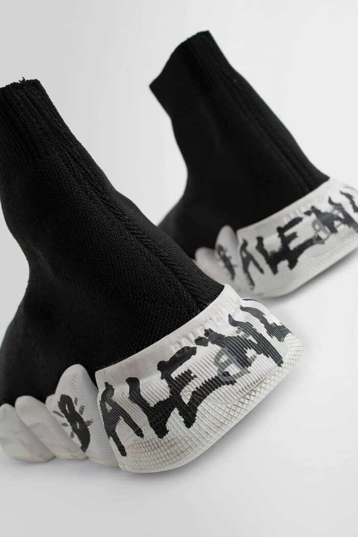 BALENCIAGA Speed 2.0 Graffiti Sneakers