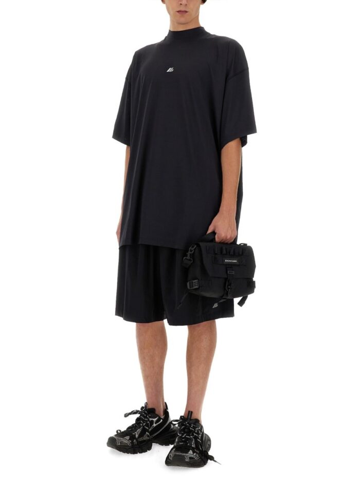 Balenciaga T-SHIRT WITH LOGO