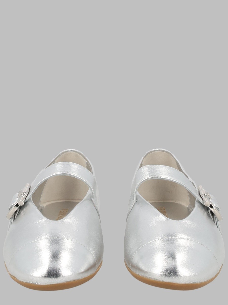 Ferragamo Ballerina "Nena" Con Fibbia Gancini