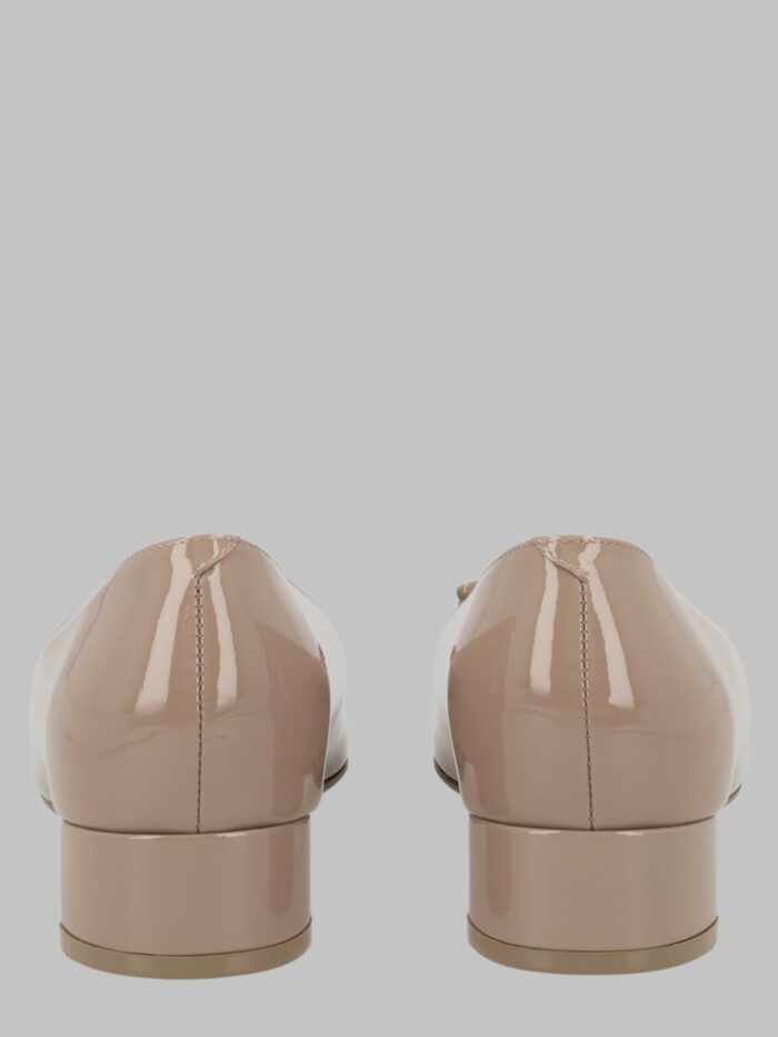 ROGER VIVIER BALLERINA "U LOOK" IN VERNICE