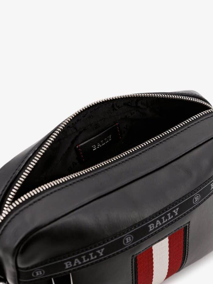 BALLY SHOULDER BAG