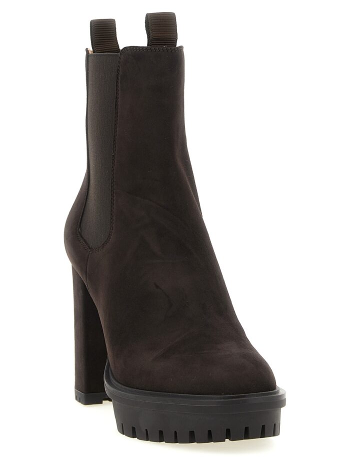 GIANVITO ROSSI 'Barry' Ankle Boots
