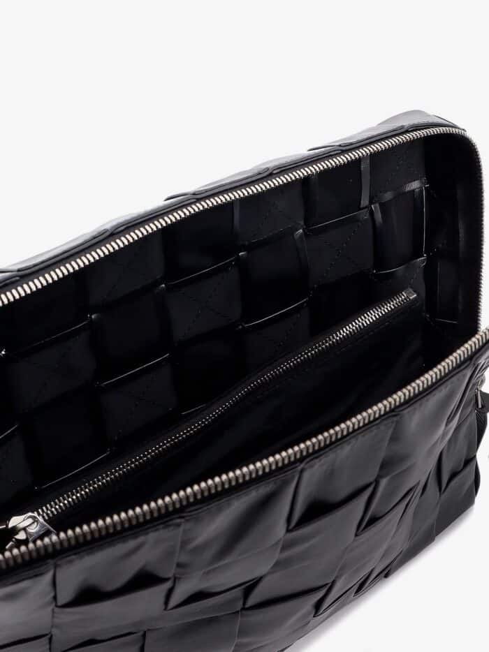 BOTTEGA VENETA CLUTCH