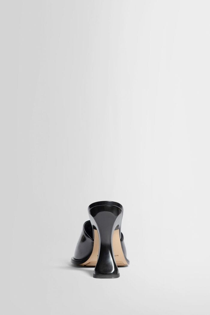 BOTTEGA VENETA Leather Cha-cha Mule