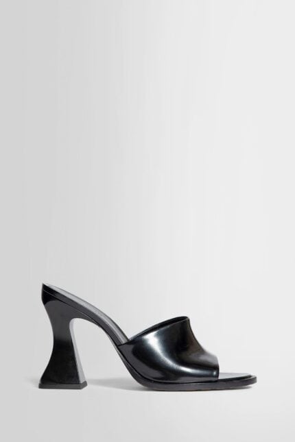 BOTTEGA VENETA Leather Cha-cha Mule