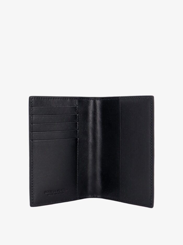 Bottega Veneta Leather Passport Case With Intrecciato Motif