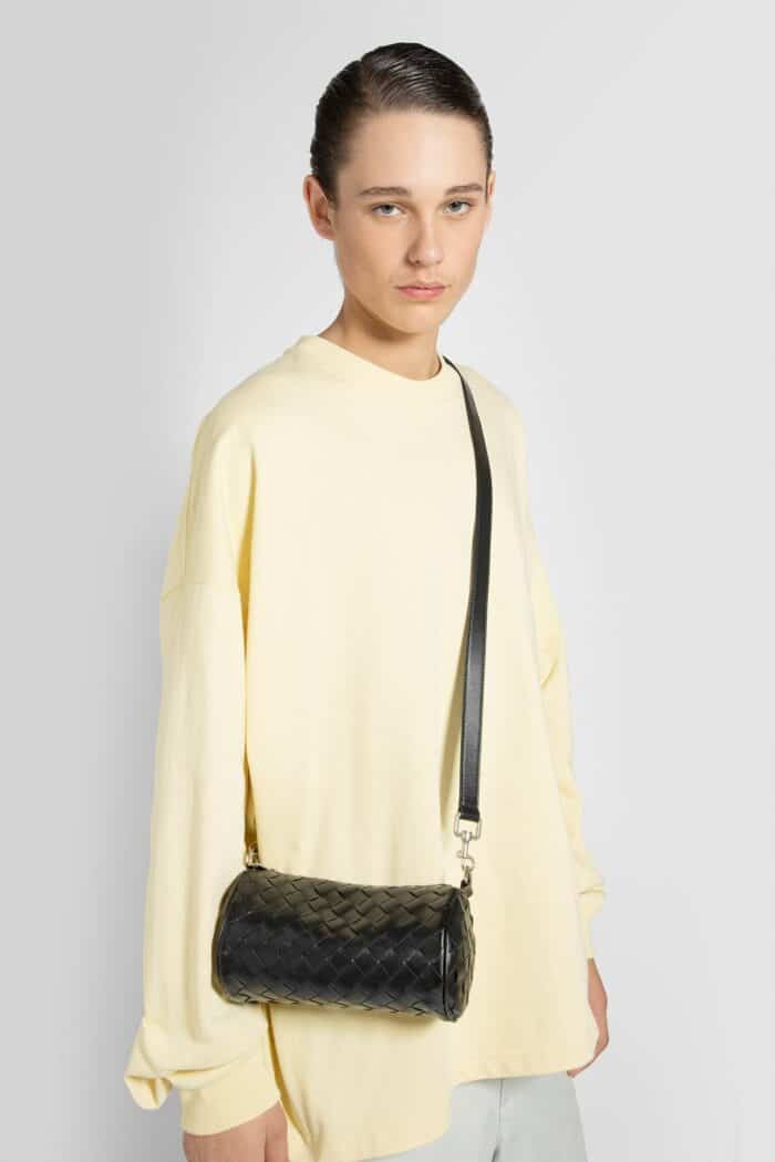 BOTTEGA VENETA Mini Classic Avenue Shoulder Bag In Intrecciato Leather