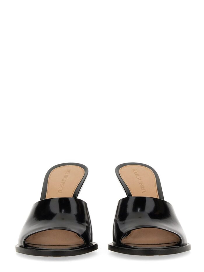 Bottega Veneta MULE "CHA-CHA"