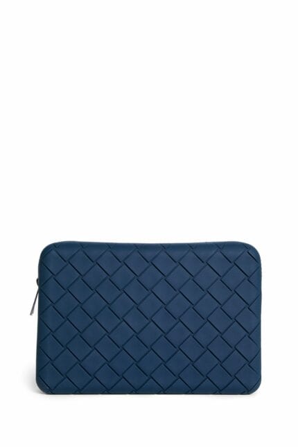 BOTTEGA VENETA Silicone Intrecciato Case