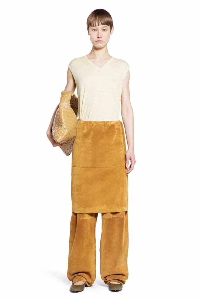 BOTTEGA VENETA Sleeveless V-neck Sweater In Fluid Cashmere