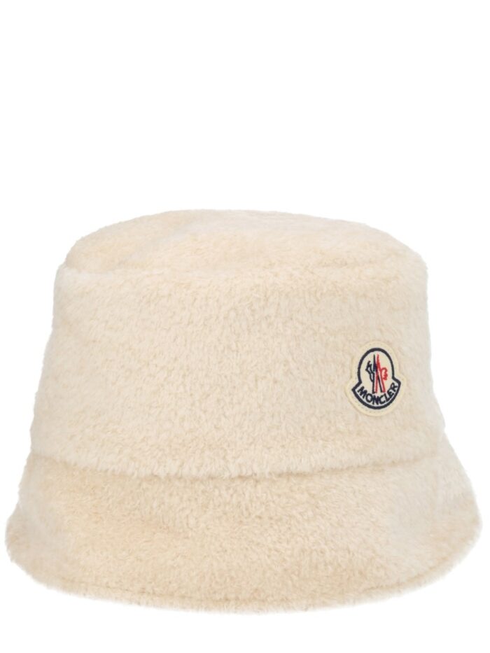 Moncler "BUCKET" HAT TEDDY EFFECT