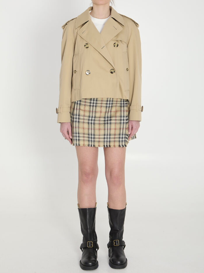 Burberry Cropped trench jacket in gabardine