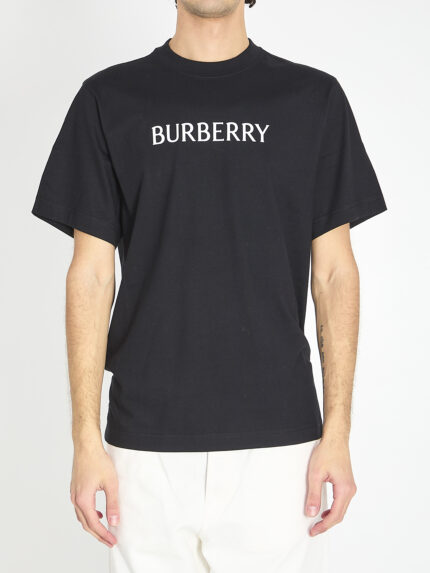 Burberry T-shirt in cotton with logo