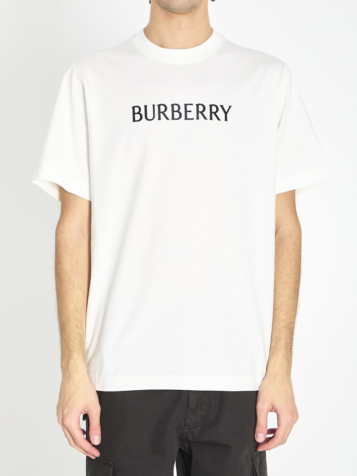 Burberry T-shirt in cotton with logo