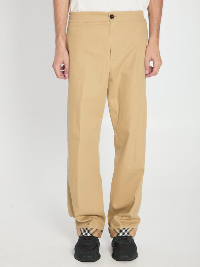Burberry Trousers with elastic band