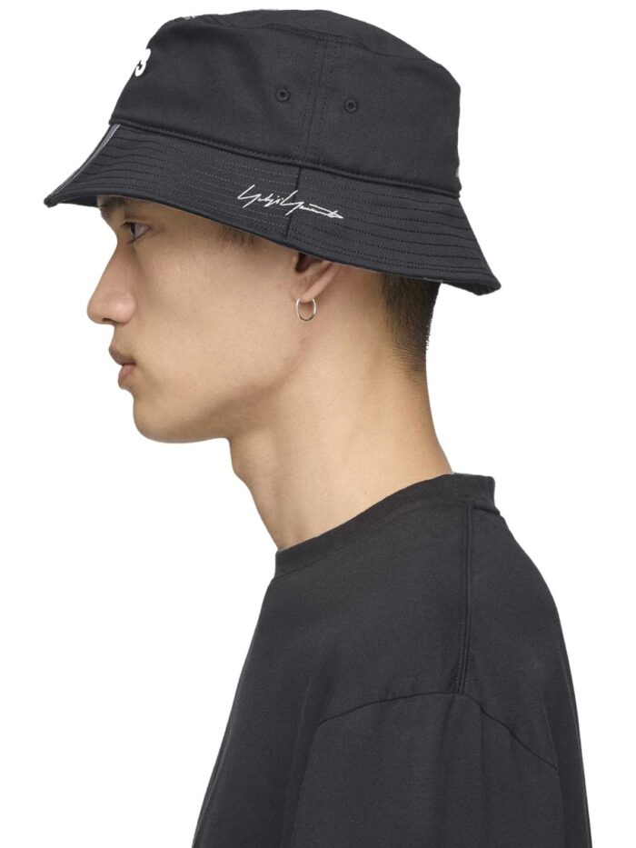 CAPPELLO CON LOGO "Y - 3 X AMG"