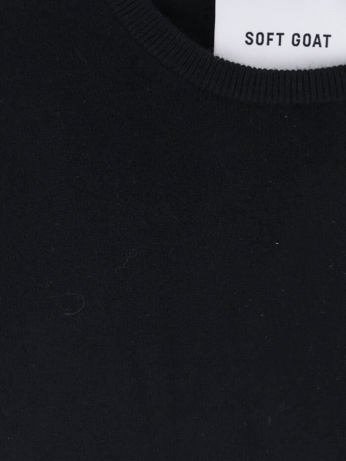 SOFT GOAT Cashmere Sweater