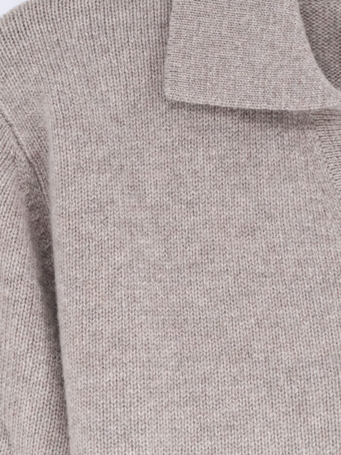 SOFT GOAT Cashmere Sweater