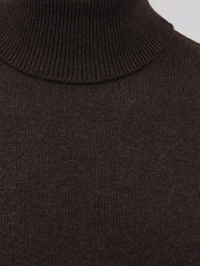 LORO PIANA Cashmere Turtleneck