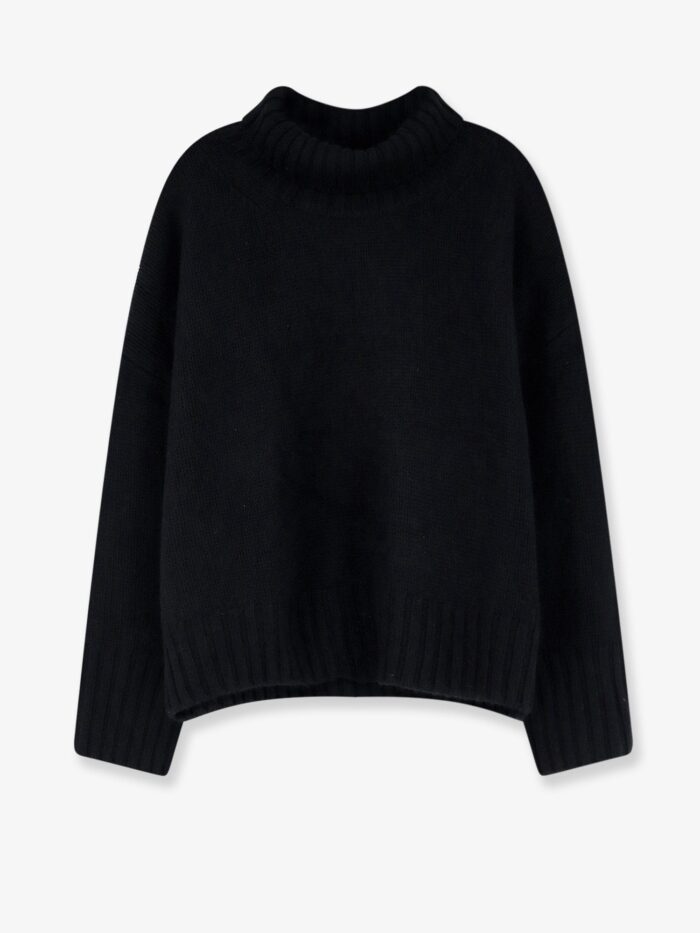 SOFT GOAT Cashmere Turtleneck