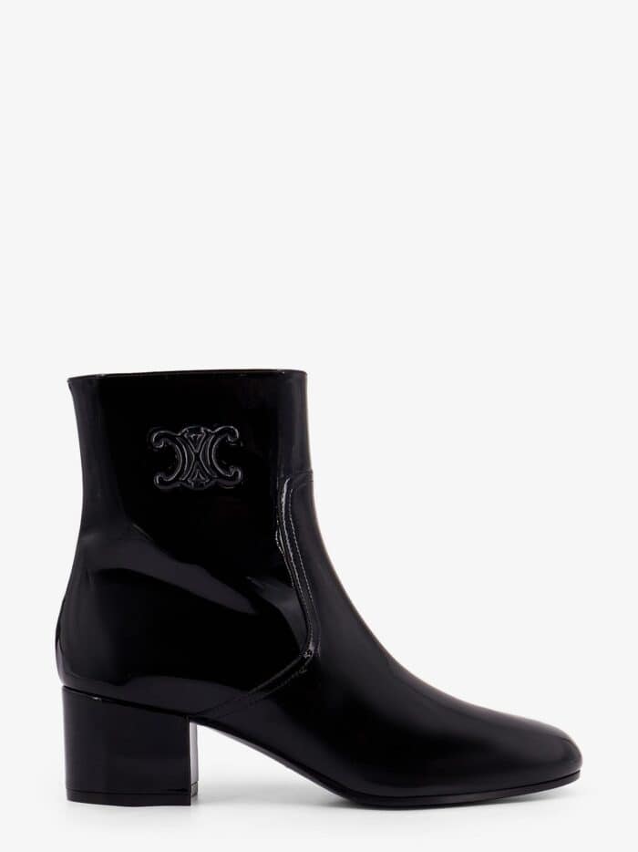 CELINE LES BOTTES TRIOMPHE