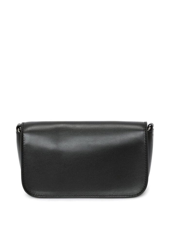 Chain Baguette Anchor Bag