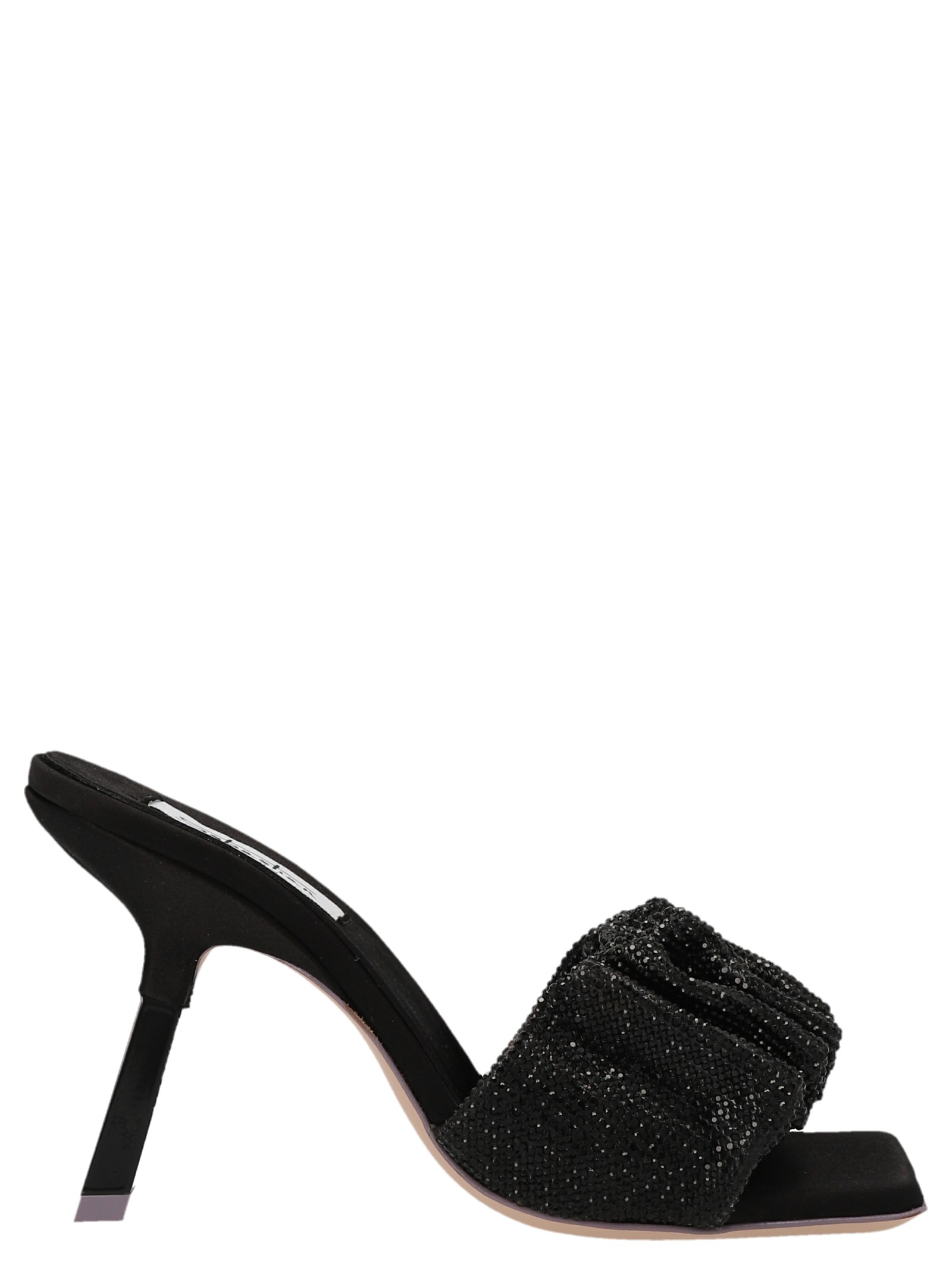 SEBASTIAN 'Cher' Mules