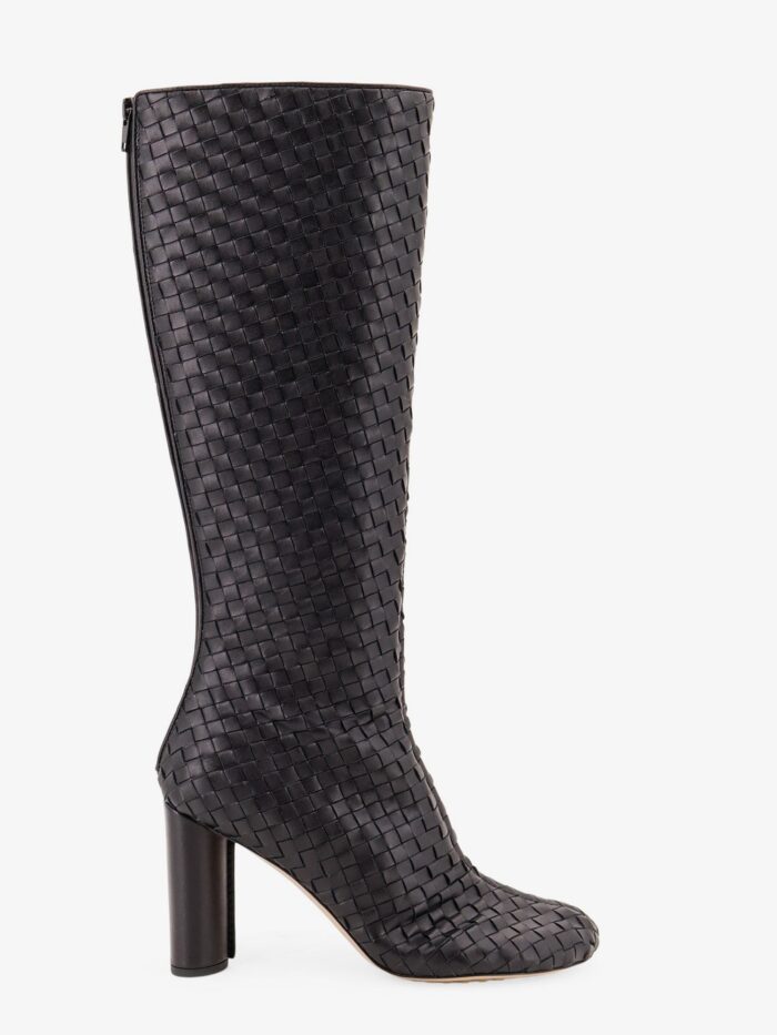 Bottega Veneta Cherry Boots With Braided Pattern