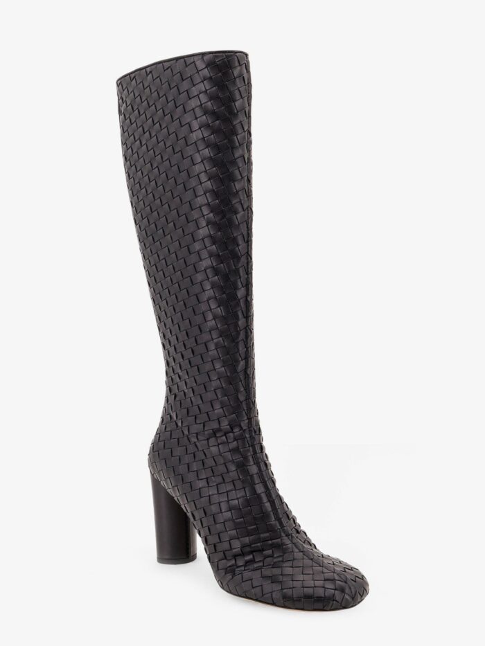 Bottega Veneta Cherry Boots With Braided Pattern