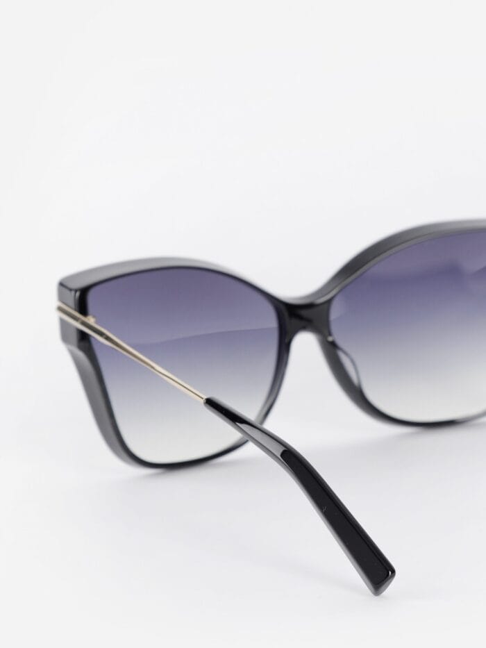 CHRISTIAN ROTH Eyewear