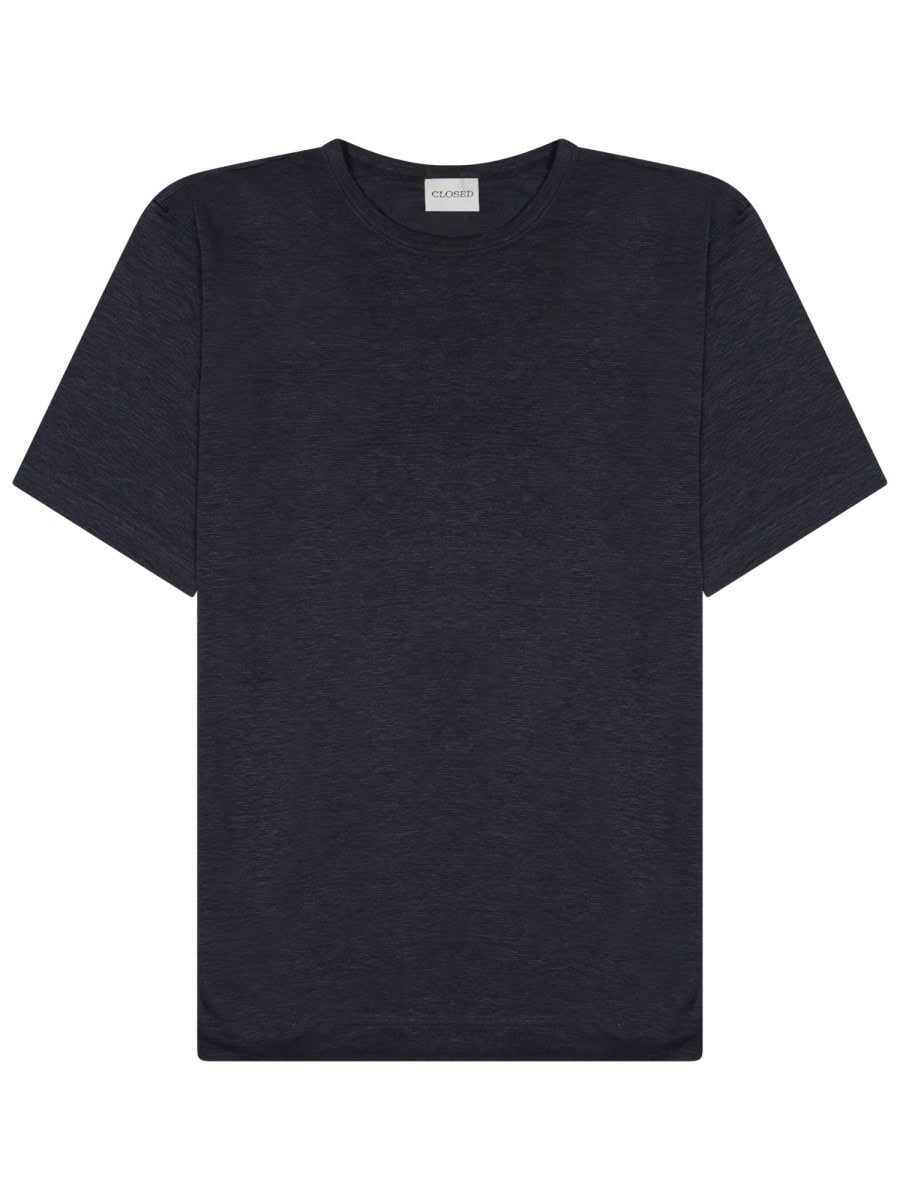 CLOSED SHORT-SLEEVED T-SHIRT
