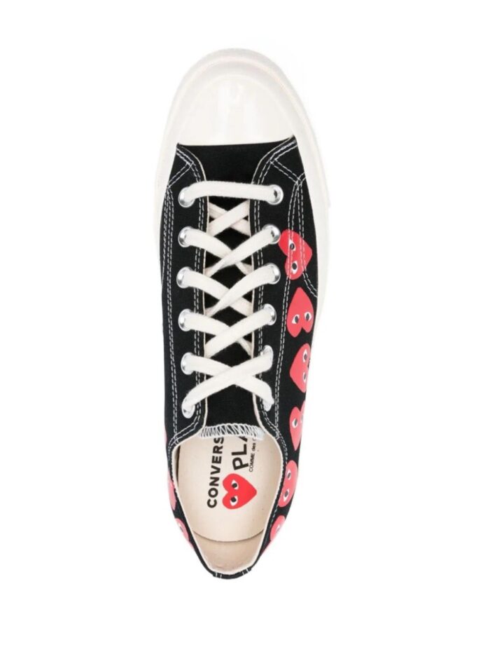 COMME DES GARCONS PLAY CONVERSE "CHUCK 70 MULTI HEARTS" SNEAKER