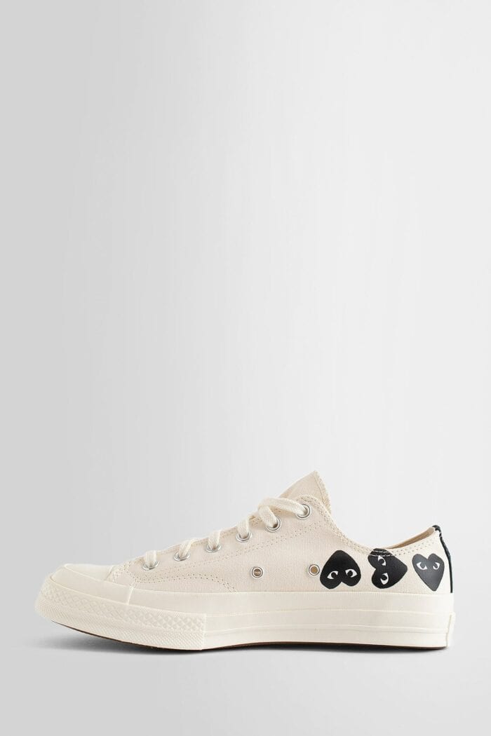 COMME DES GARCONS PLAY Converse Collaboration Chuck 70 Low Sneakers