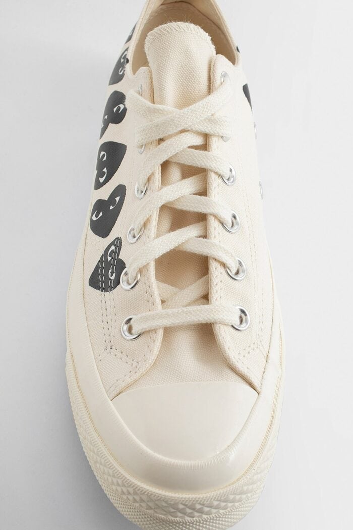 COMME DES GARCONS PLAY Converse Collaboration Chuck 70 Low Sneakers