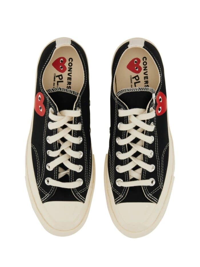 COMME DES GARCONS PLAY CONVERSE SNEAKER WITH LOGO